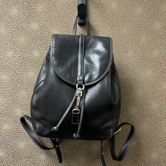 🔥🔥🔥Vintage Coach Black Leather Backpack - Picture 2 of 16